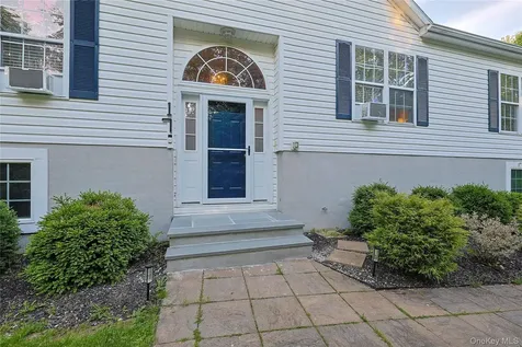 17 Cosmo Drive Hopewell Junction NY 12533