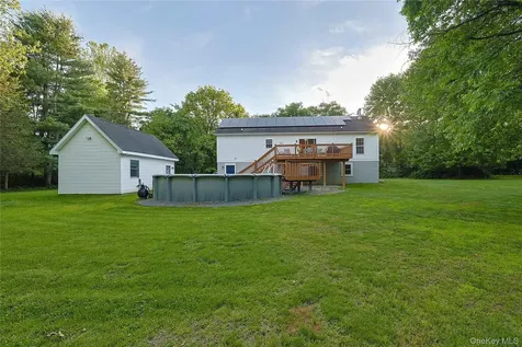 17 Cosmo Drive Hopewell Junction NY 12533