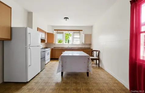 27 Soundview Street Port Chester NY 10573