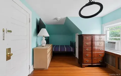 27 Soundview Street Port Chester NY 10573