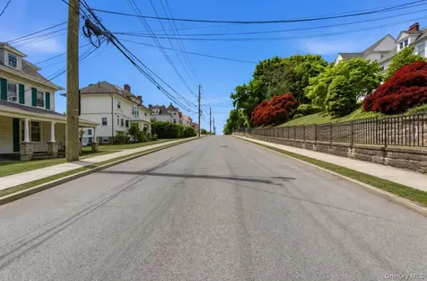 27 Soundview Street Port Chester NY 10573