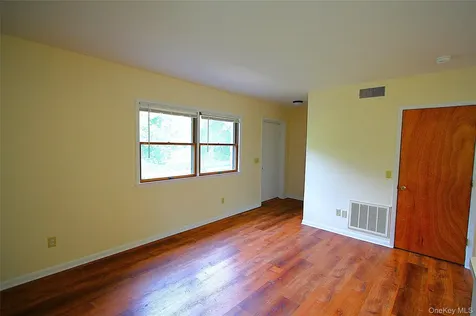 3115 Albany Post Road Buchanan NY 10511