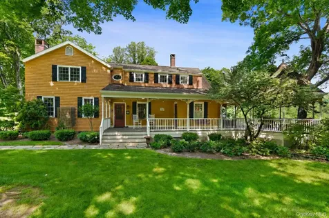 161 Ridgefield Avenue South Salem NY 10590