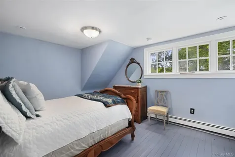 161 Ridgefield Avenue South Salem NY 10590