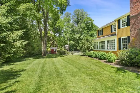 161 Ridgefield Avenue South Salem NY 10590