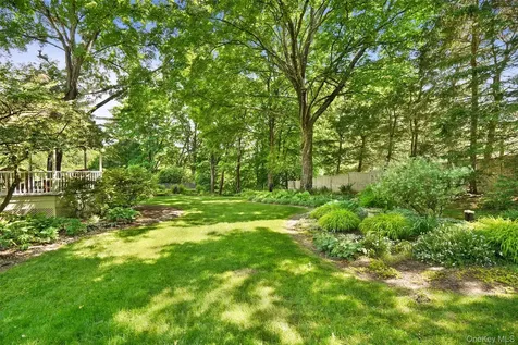 161 Ridgefield Avenue South Salem NY 10590