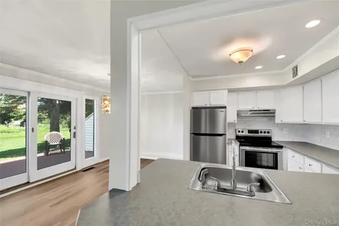 51 Jefferson Oval Yorktown Heights NY 10598
