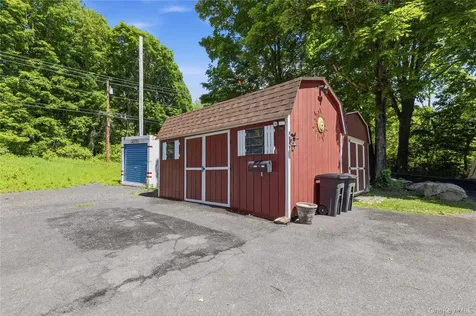 239-241 Fosler Road Highland NY 12528
