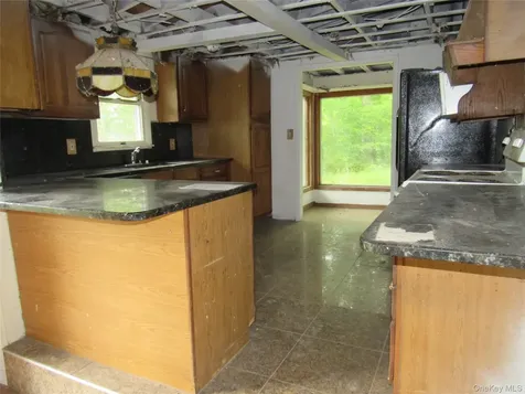 27 Lake Claire Drive Middletown NY 10940
