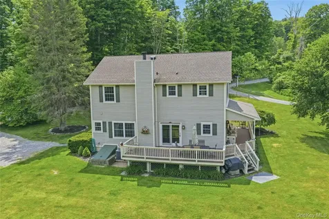 226 Cart Road Dover Plains NY 12522