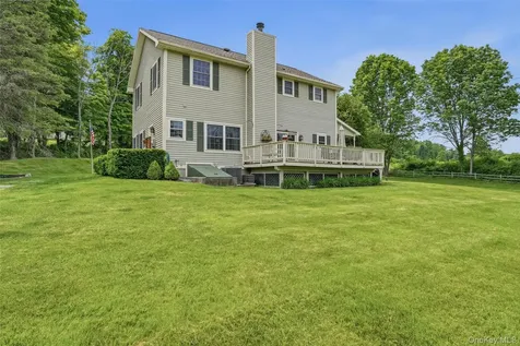 226 Cart Road Dover Plains NY 12522