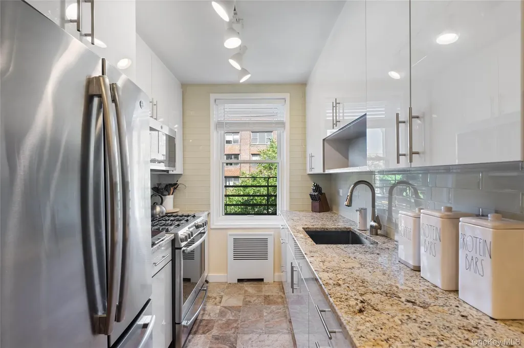 3210 Arlington Avenue Bronx NY 10463