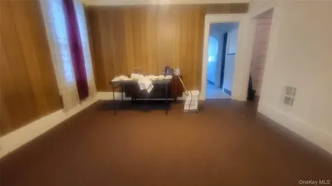 319 Mansion Street Poughkeepsie NY 12601