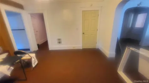 319 Mansion Street Poughkeepsie NY 12601