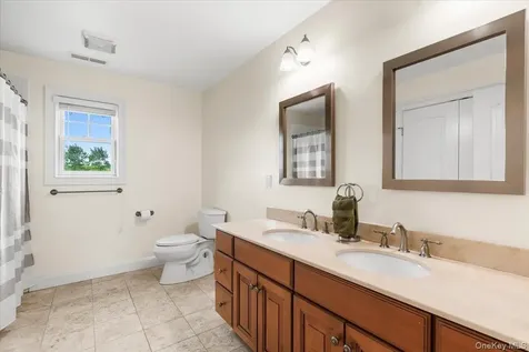 8 Shailin Lane Brewster NY 10509