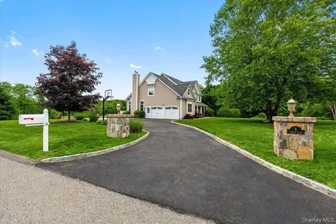 8 Shailin Lane Brewster NY 10509