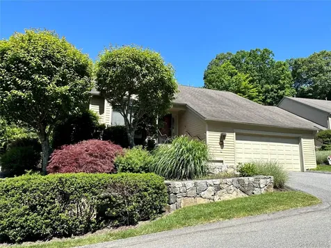 848 Heritage Hills Somers NY 10589