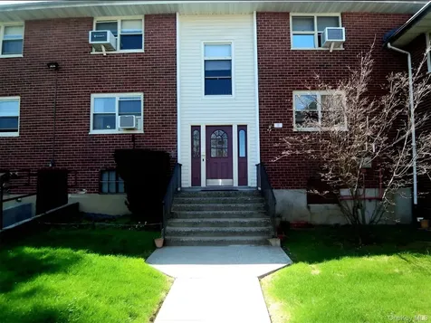 8 Cascade Terrace Yonkers NY 10703