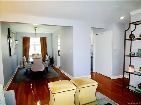 8 Cascade Terrace Yonkers NY 10703