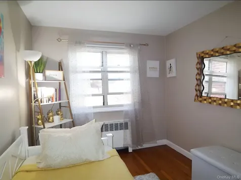 8 Cascade Terrace Yonkers NY 10703