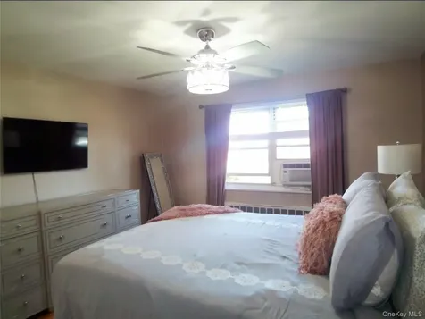 8 Cascade Terrace Yonkers NY 10703