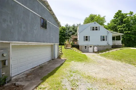 36 Marshall Road Hyde Park NY 12538