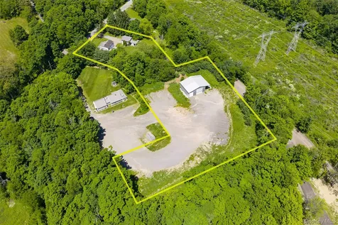 36 Marshall Road Hyde Park NY 12538