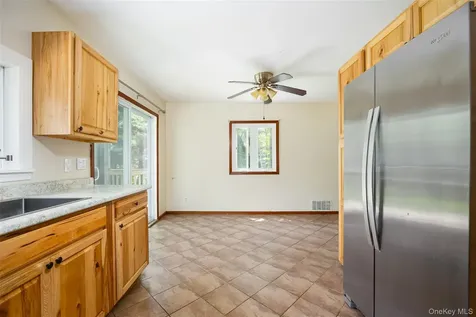 36 Marshall Road Hyde Park NY 12538