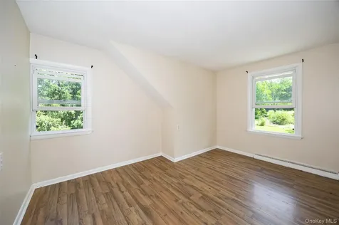 36 Marshall Road Hyde Park NY 12538
