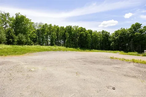 36 Marshall Road Hyde Park NY 12538