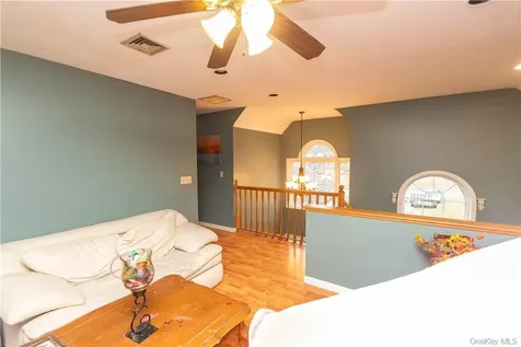 181 David Drive Pleasant Valley NY 12601