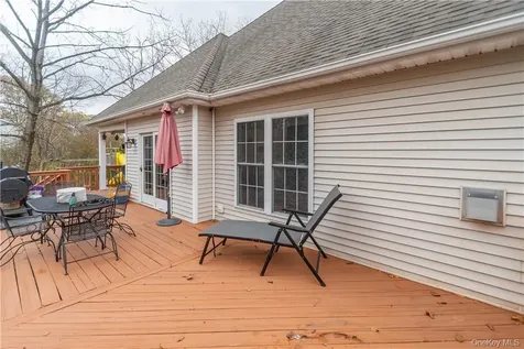 181 David Drive Pleasant Valley NY 12601