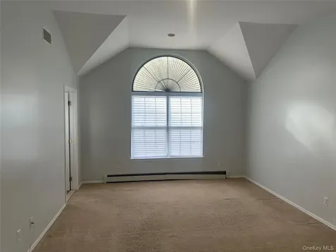18 Mill Lane Medford NY 11763