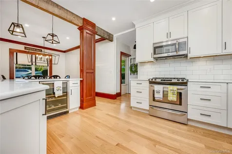 134 Singworth Street Oyster Bay NY 11771