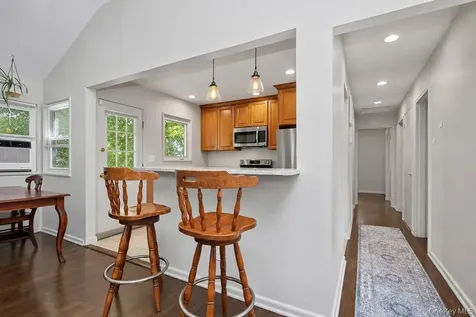 7 Tudor Place Hartsdale NY 10530