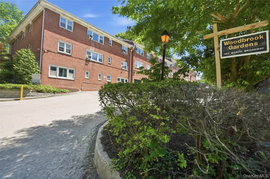 140 N Broadway Irvington NY 10533