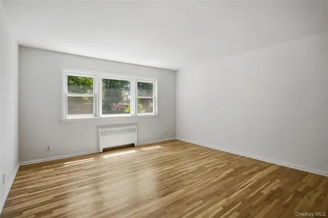 140 N Broadway Irvington NY 10533