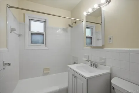 140 N Broadway Irvington NY 10533