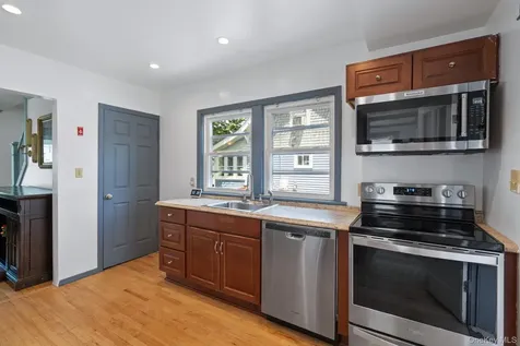 8 Mildred Avenue Poughkeepsie NY 12603