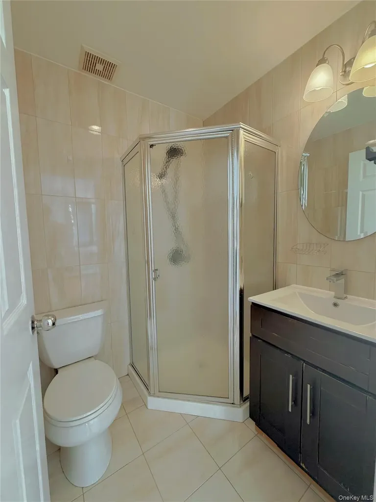 136-16 35th Avenue Flushing NY 11354