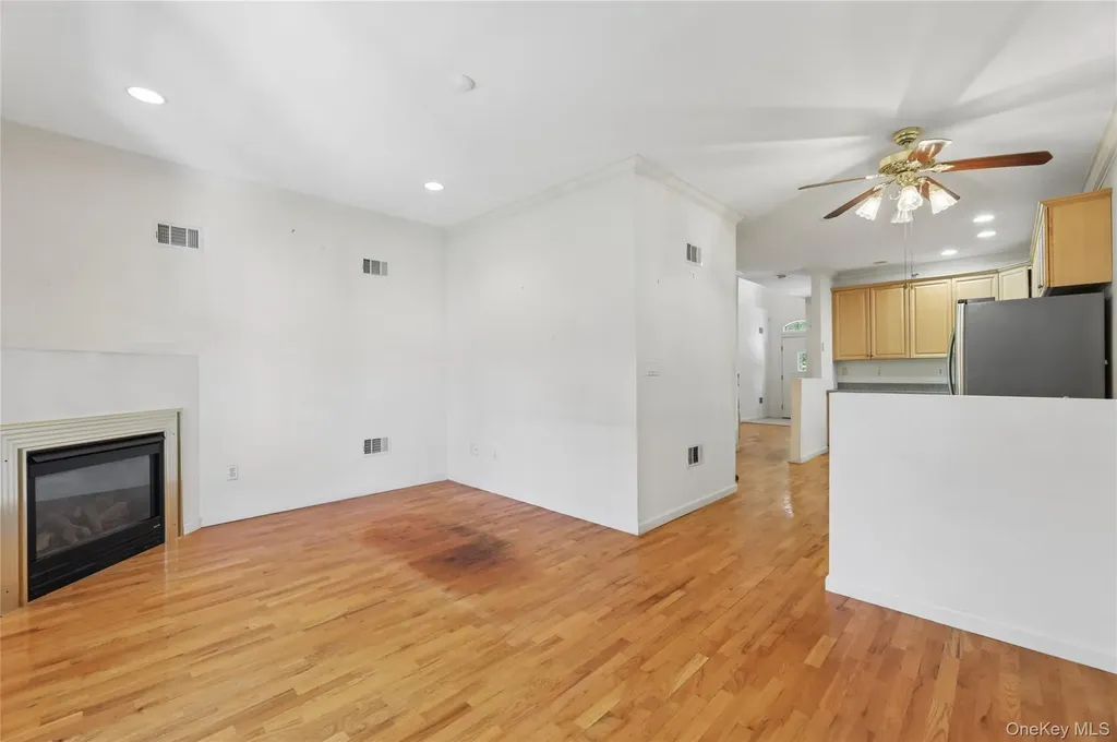 103 Alexander Court Nanuet NY 10954