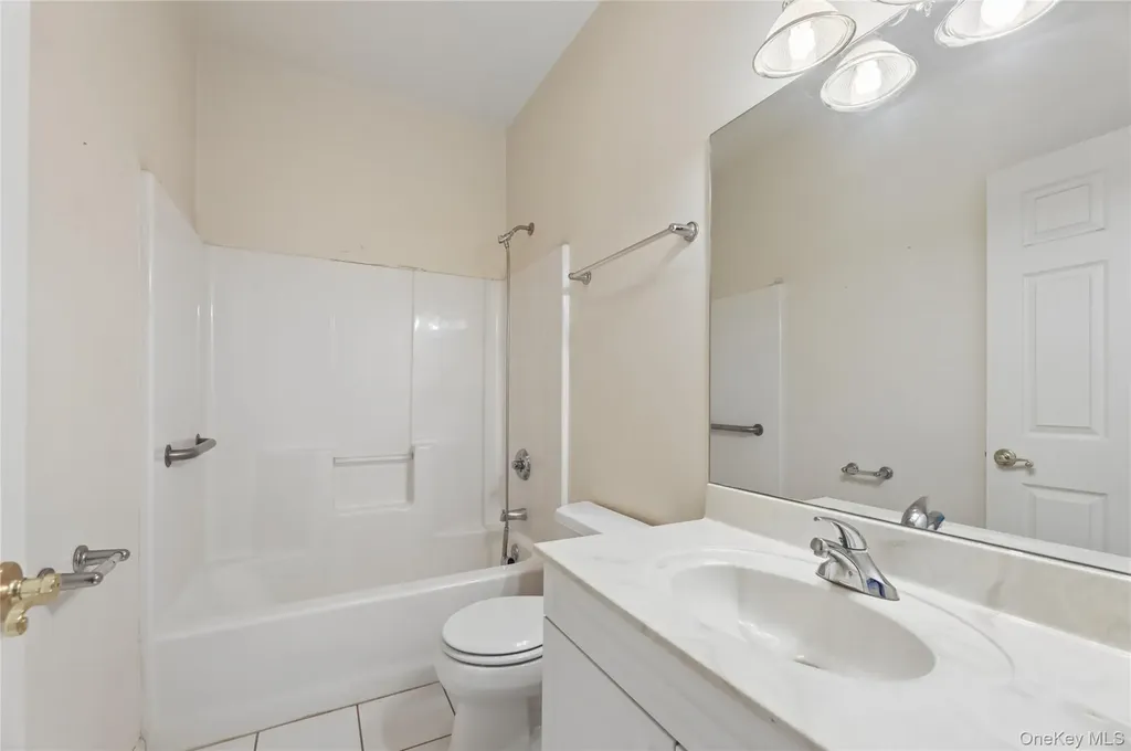 103 Alexander Court Nanuet NY 10954