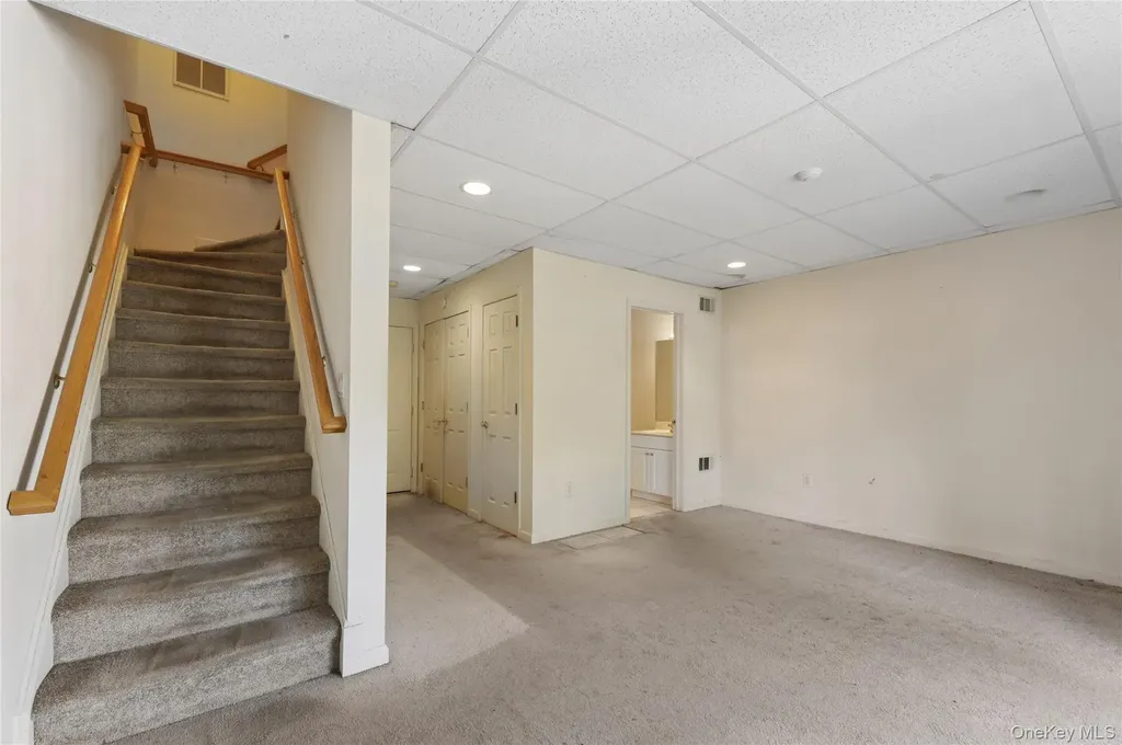 103 Alexander Court Nanuet NY 10954