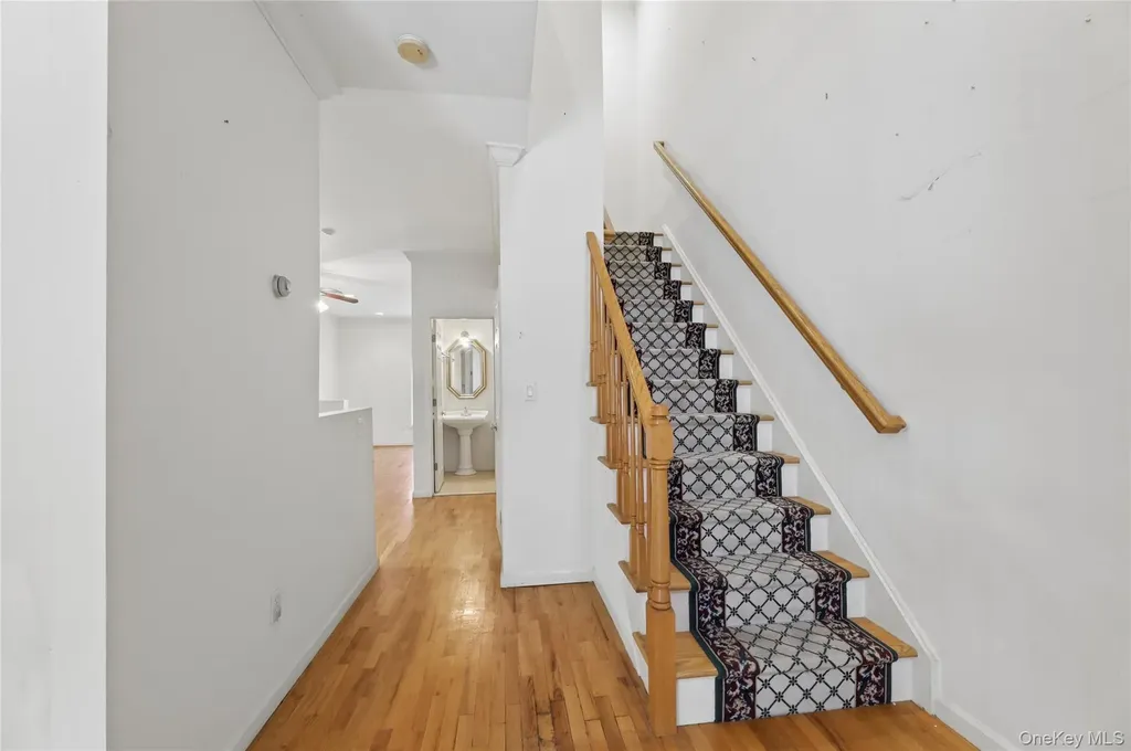 103 Alexander Court Nanuet NY 10954