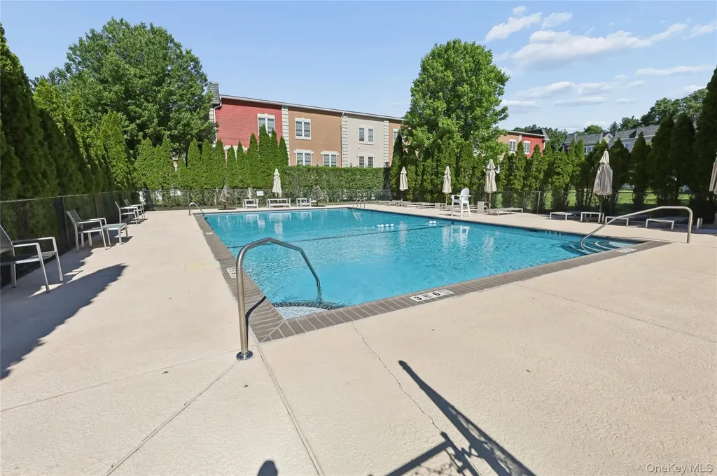 103 Alexander Court Nanuet NY 10954