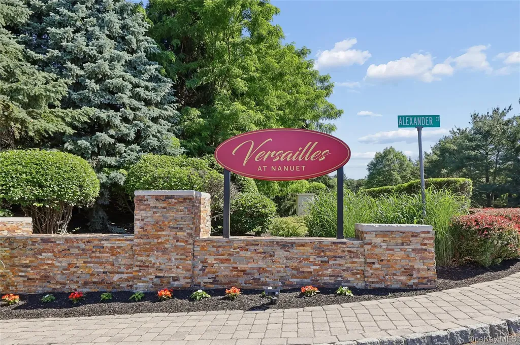 103 Alexander Court Nanuet NY 10954