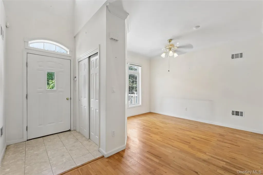 103 Alexander Court Nanuet NY 10954