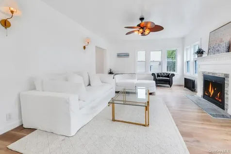 42 Stratford Road Scarsdale NY 10583