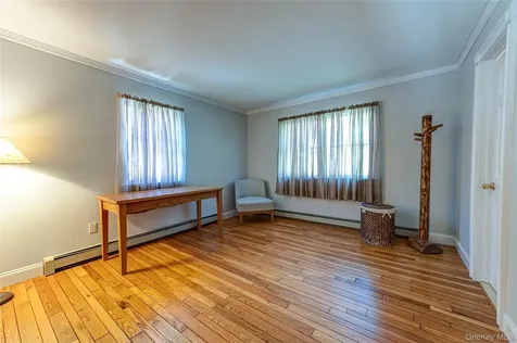 130 N Country Road Shoreham NY 11786