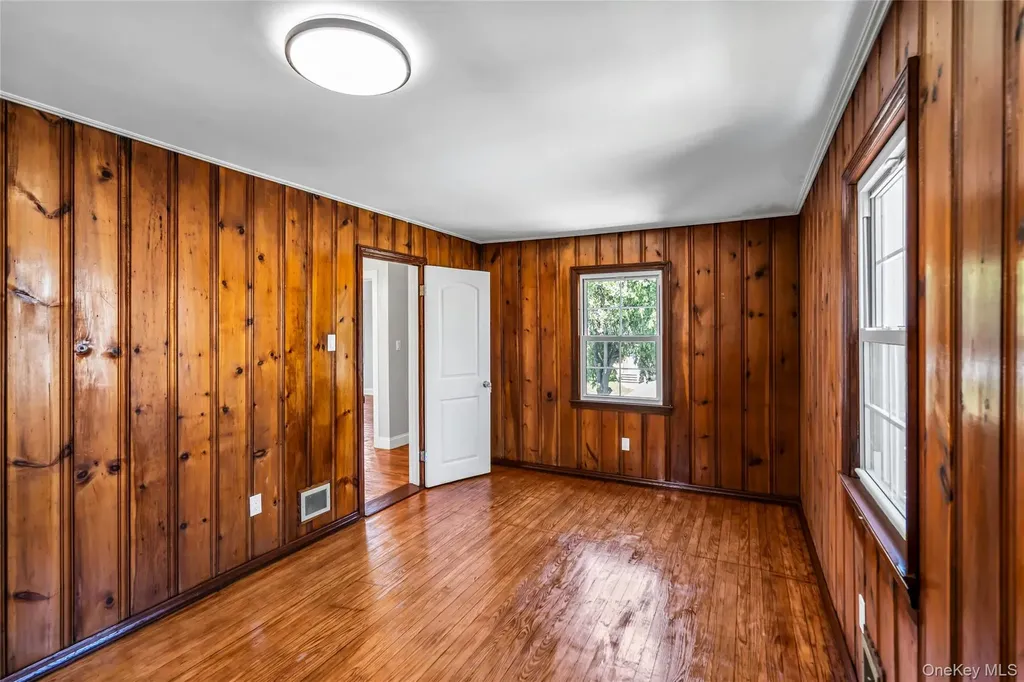 163 Emily Avenue Elmont NY 11003